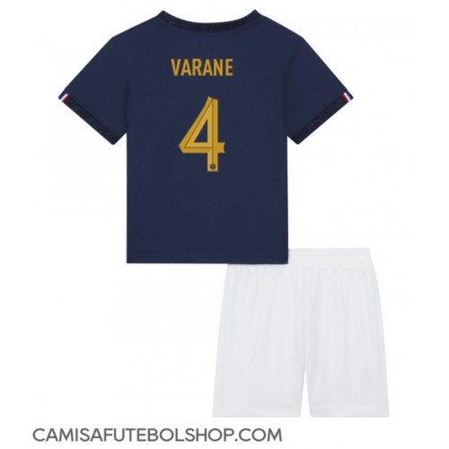 Camisa de time de futebol França Raphael Varane #4 Replicas 1º Equipamento Infantil Mundo 2022 Manga Curta (+ Calças curtas)